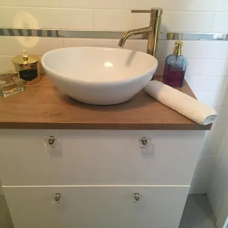 Marine -winda -parking W Hali Garażowej -gratis-business * Elbląg