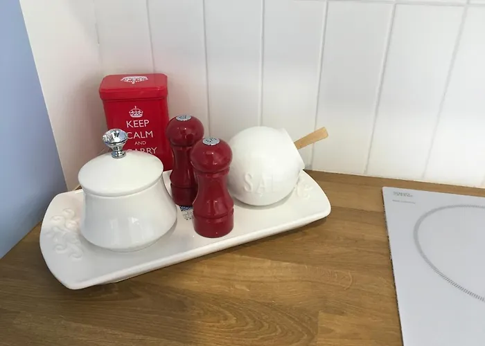 Marine -winda -parking W Hali Garazowej -gratis-business Apartment Elblag