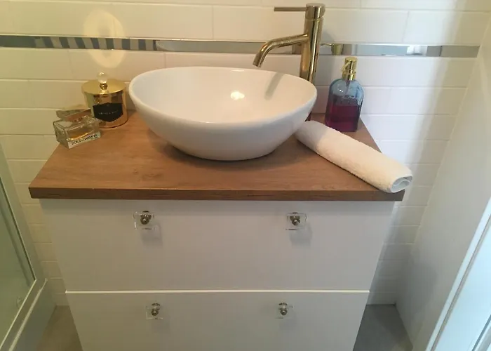 Marine -winda -parking W Hali Garazowej -gratis-business * Elblag